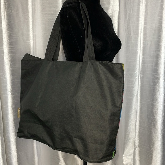 Bovano U.S.A Las Vegas Graphic Tote - Picture 3 of 8